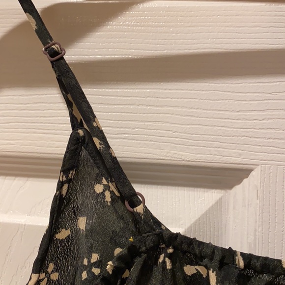 Urban Outfitters Ecote Aztec Inspired embroidered romper in black size S - Picture 6 of 10